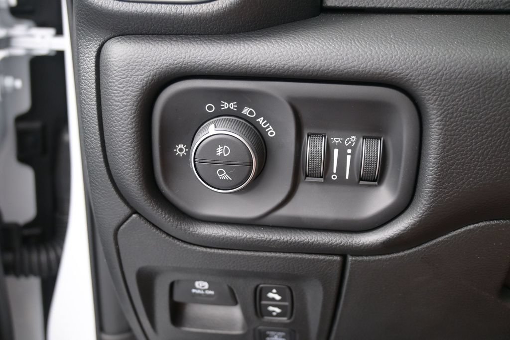 New 2026 RAM 1500 Big Horn AWD/4WD image 28