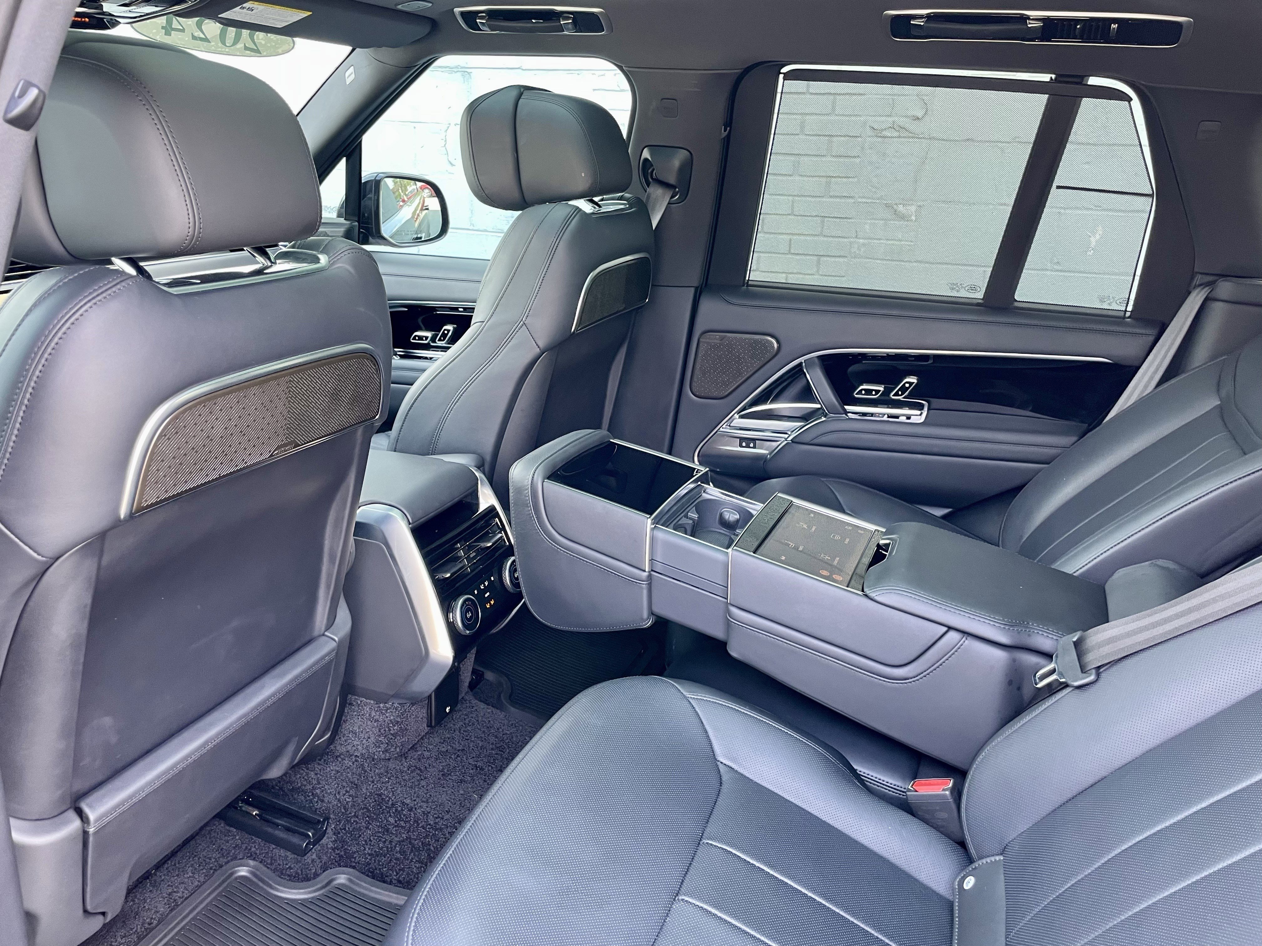Certified 2024 Land Rover Range Rover Autobiography AWD/4WD image 30
