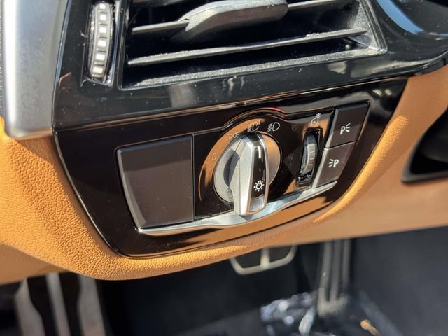 Used 2023 BMW 530i w/ M Sport Package RWD image 25