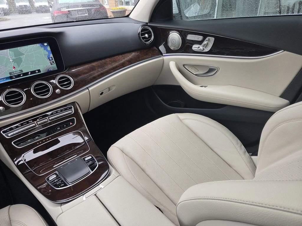 Used 2023 Mercedes-Benz E 450 4MATIC Sedan image 20