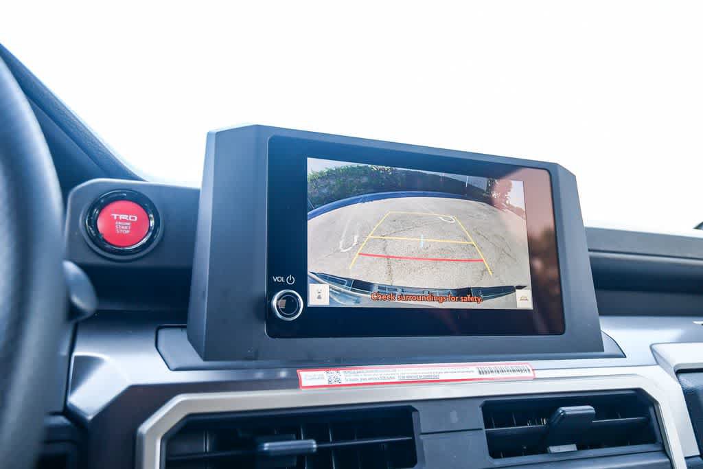 Used 2025 Toyota Tacoma TRD Sport AWD/4WD image 25