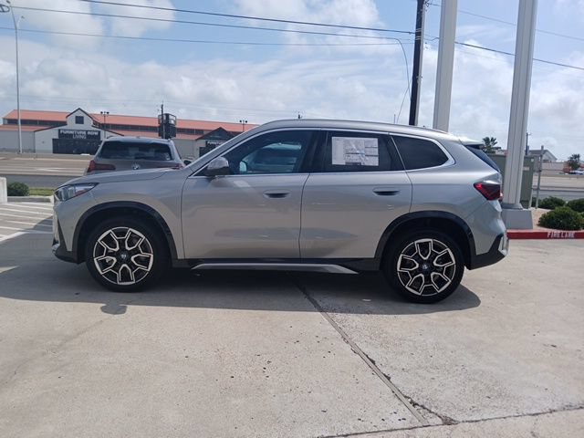 New 2025 BMW X1 xDrive28i w/ Technology Package AWD/4WD image 6