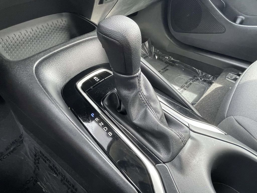 Used 2024 Toyota Corolla LE image 39
