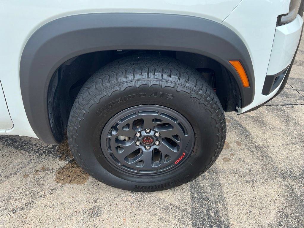 Used 2026 Nissan Frontier PRO-4X AWD/4WD image 21