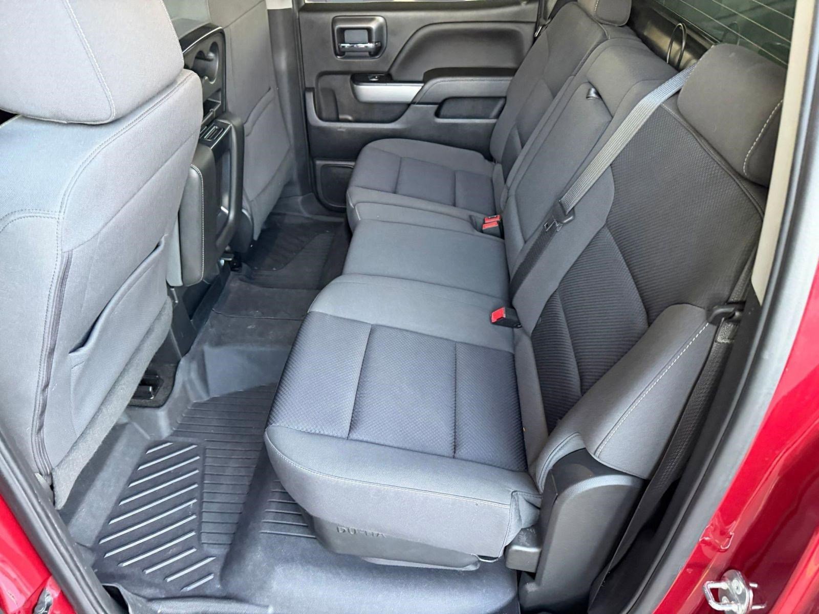 Used 2018 Chevrolet Silverado 1500 LT w/ All Star Edition image 13