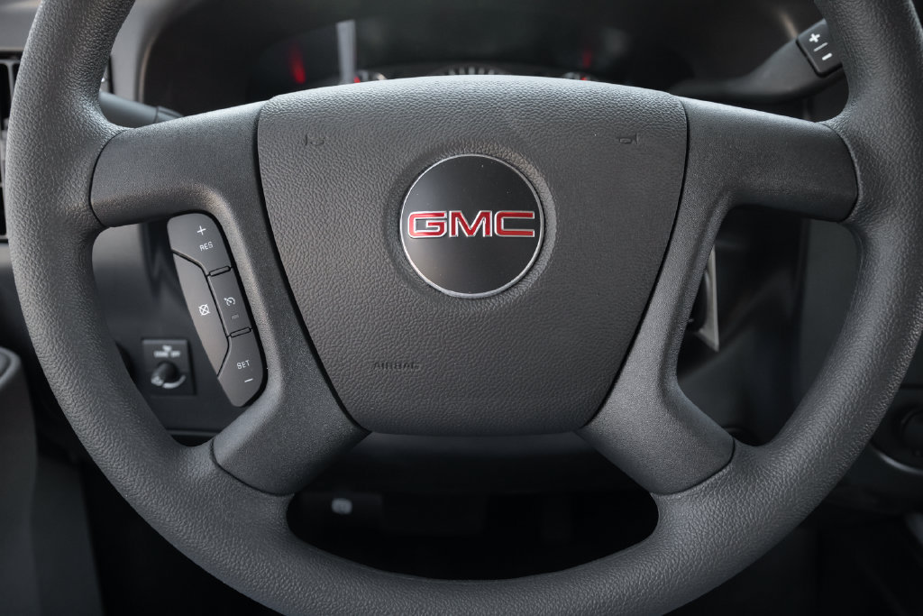 New 2025 GMC Savana 2500 Extended w/ Driver Convenience Package RWD image 15
