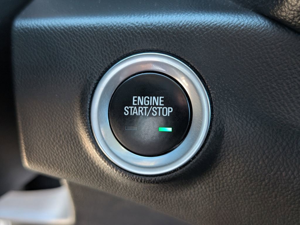 Used 2022 GMC Terrain SLT image 31