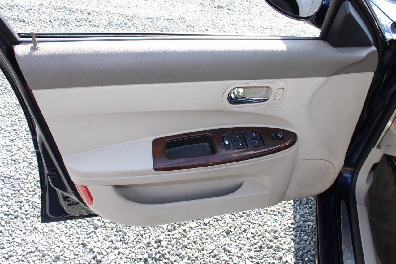 Used 2007 Buick LaCrosse CXL FWD image 18