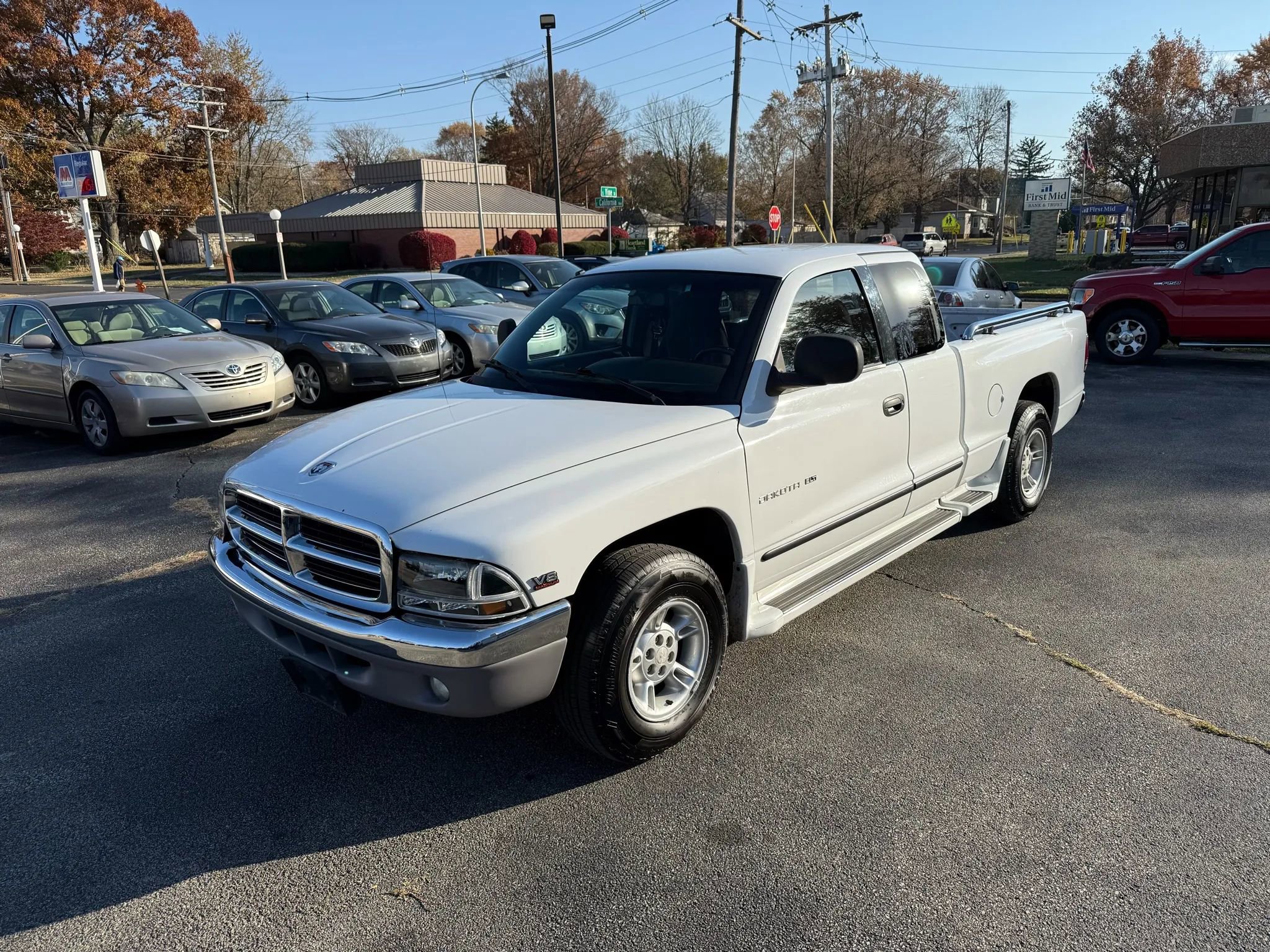 Used 1997 Dodge Dakota 2WD Club Cab