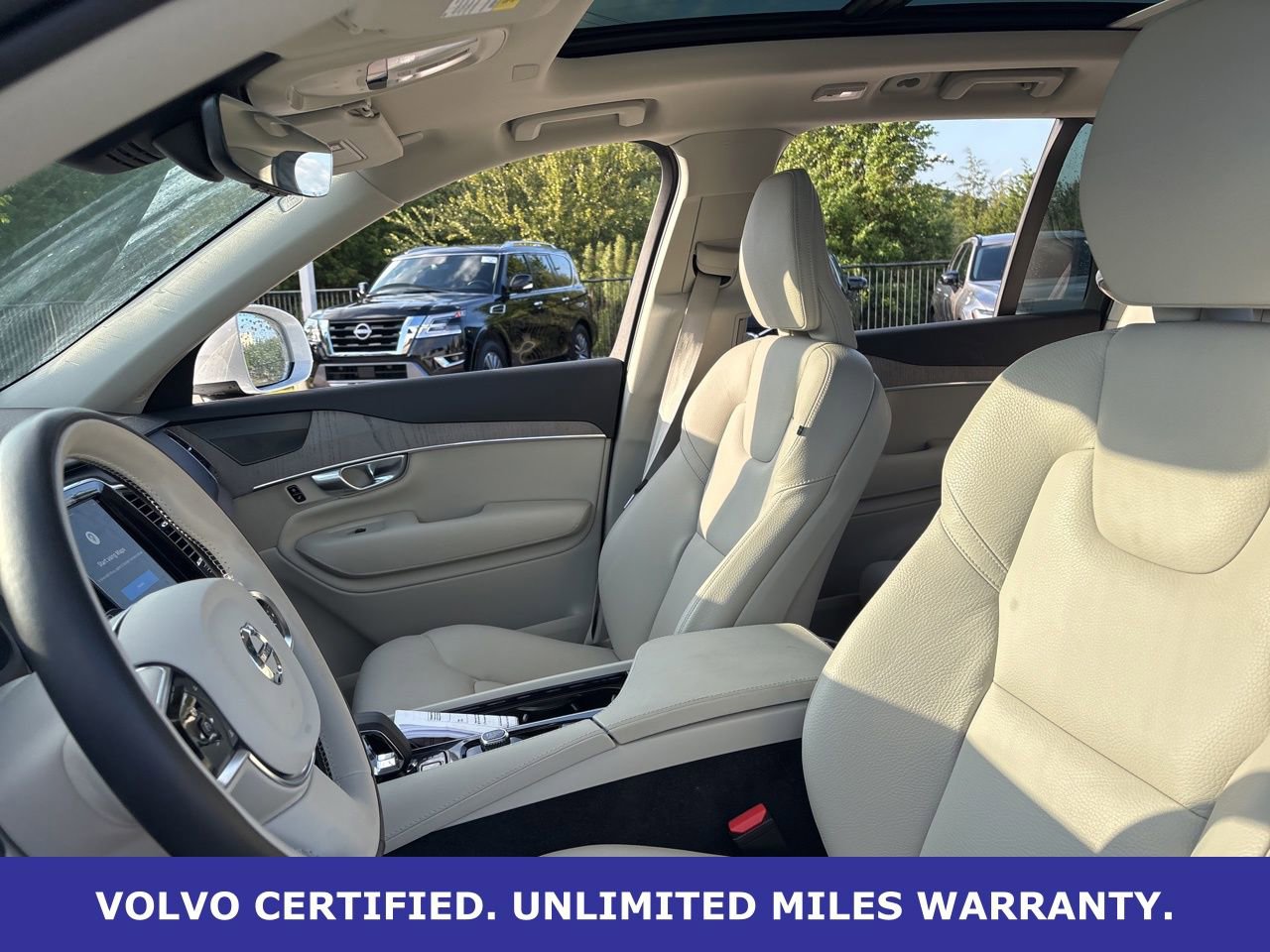 Certified 2024 Volvo XC90 T8 Plus w/ Protection Package Premier image 18