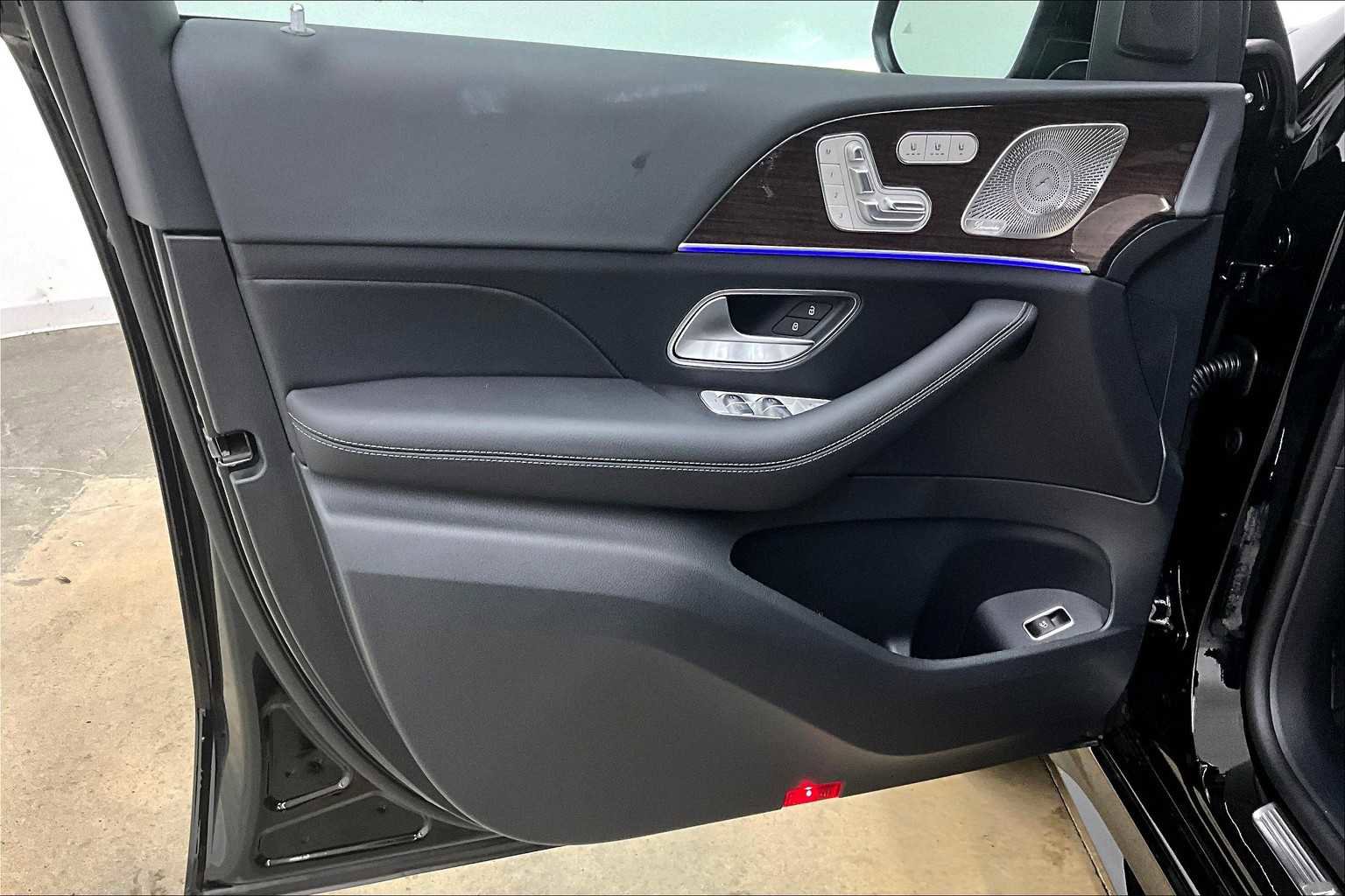 New 2026 Mercedes-Benz GLE 450 4MATIC image 10
