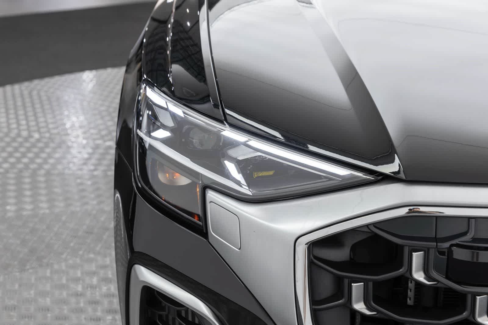 Used 2024 Audi SQ8 Prestige w/ Prestige Package AWD/4WD image 60