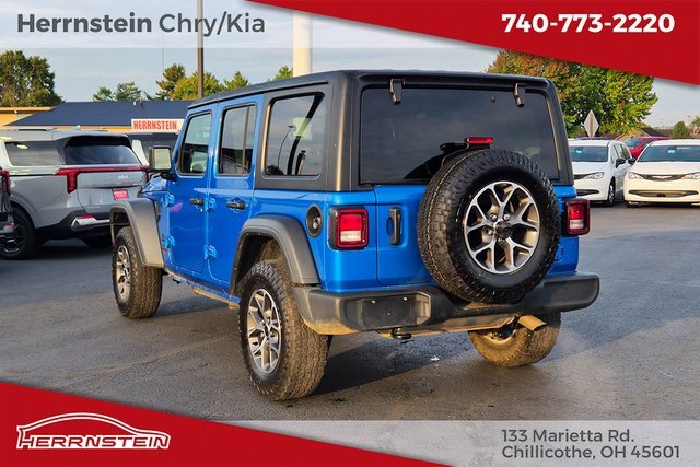 Used 2024 Jeep Wrangler Sport S image 5