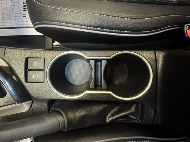 Used 2016 Toyota Corolla S FWD image 25
