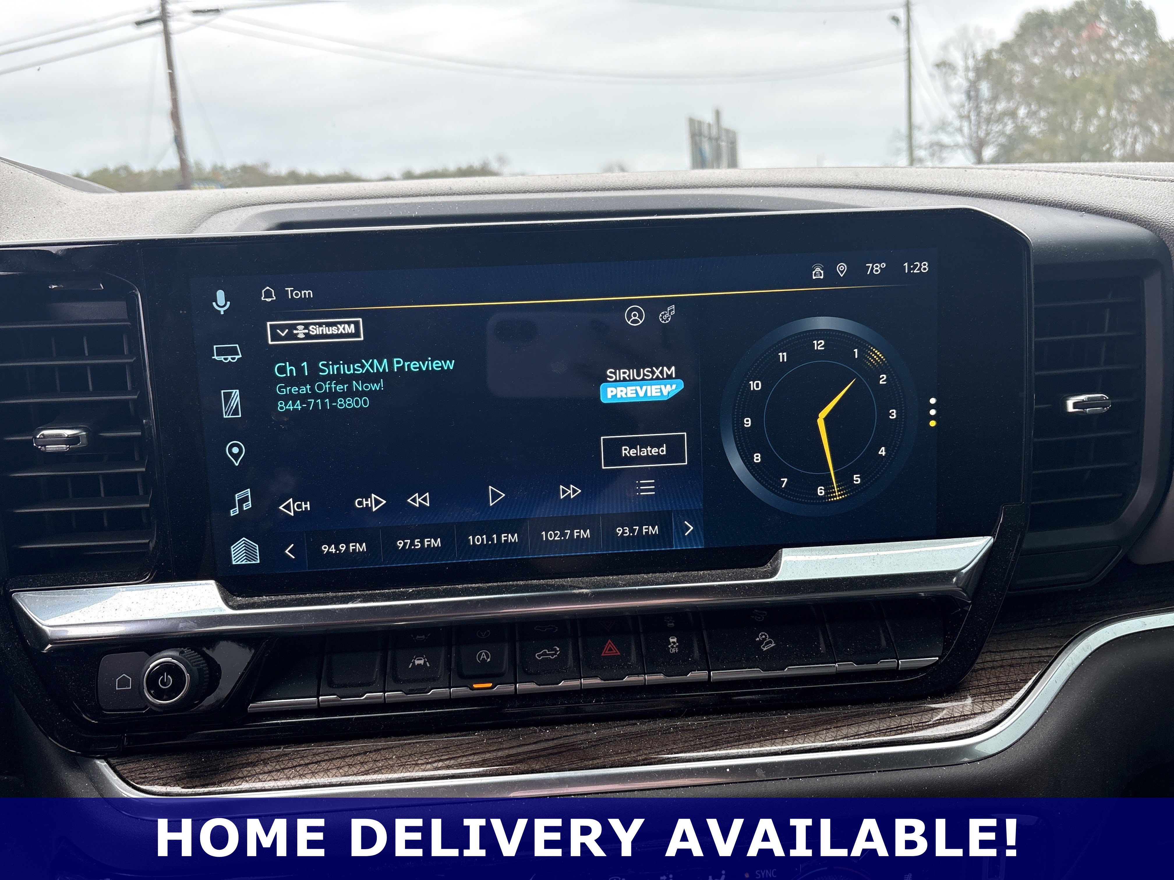 Used 2025 Chevrolet Silverado 1500 LT image 5