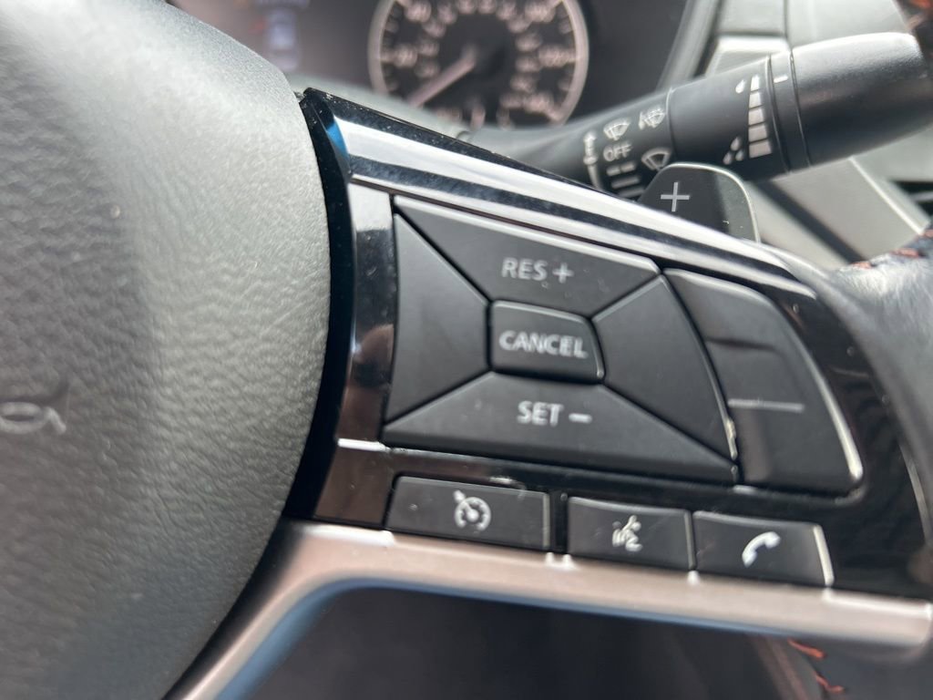 Used 2024 Nissan Altima 2.5 SR image 12