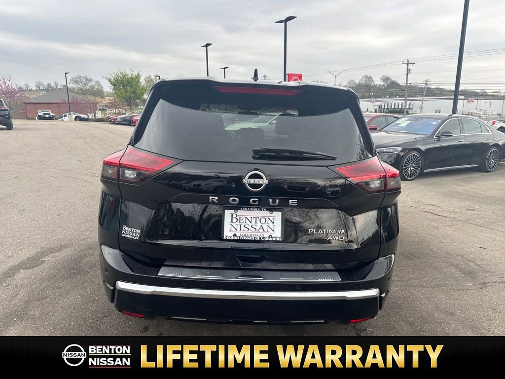 Certified 2024 Nissan Rogue Platinum w/ Platinum Premium Package image 7