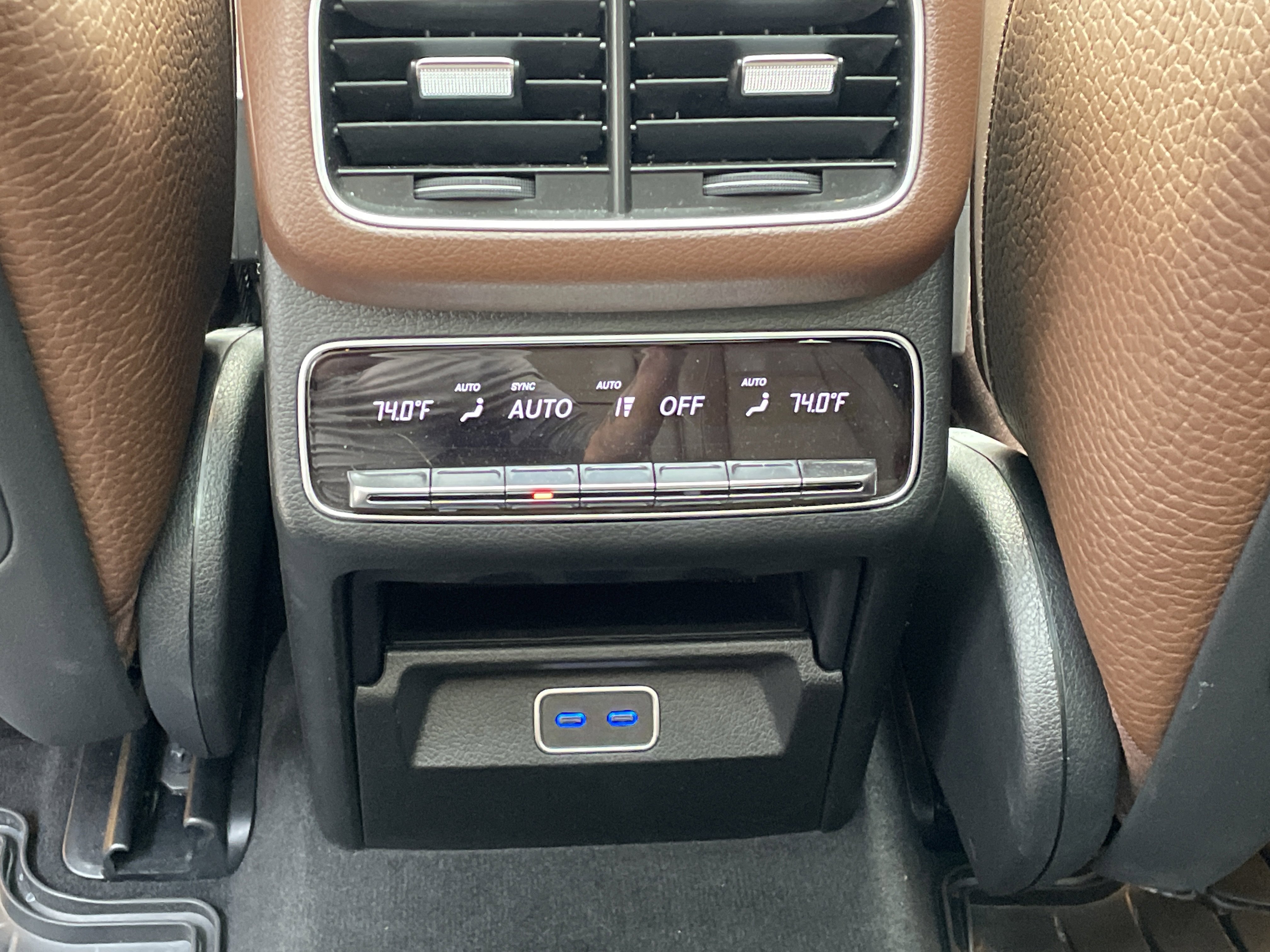 Certified 2024 Mercedes-Benz GLS 580 4MATIC image 42