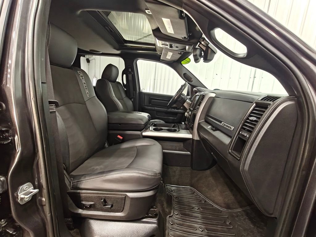 Used 2017 RAM 1500 Rebel w/ Luxury Group AWD/4WD image 30