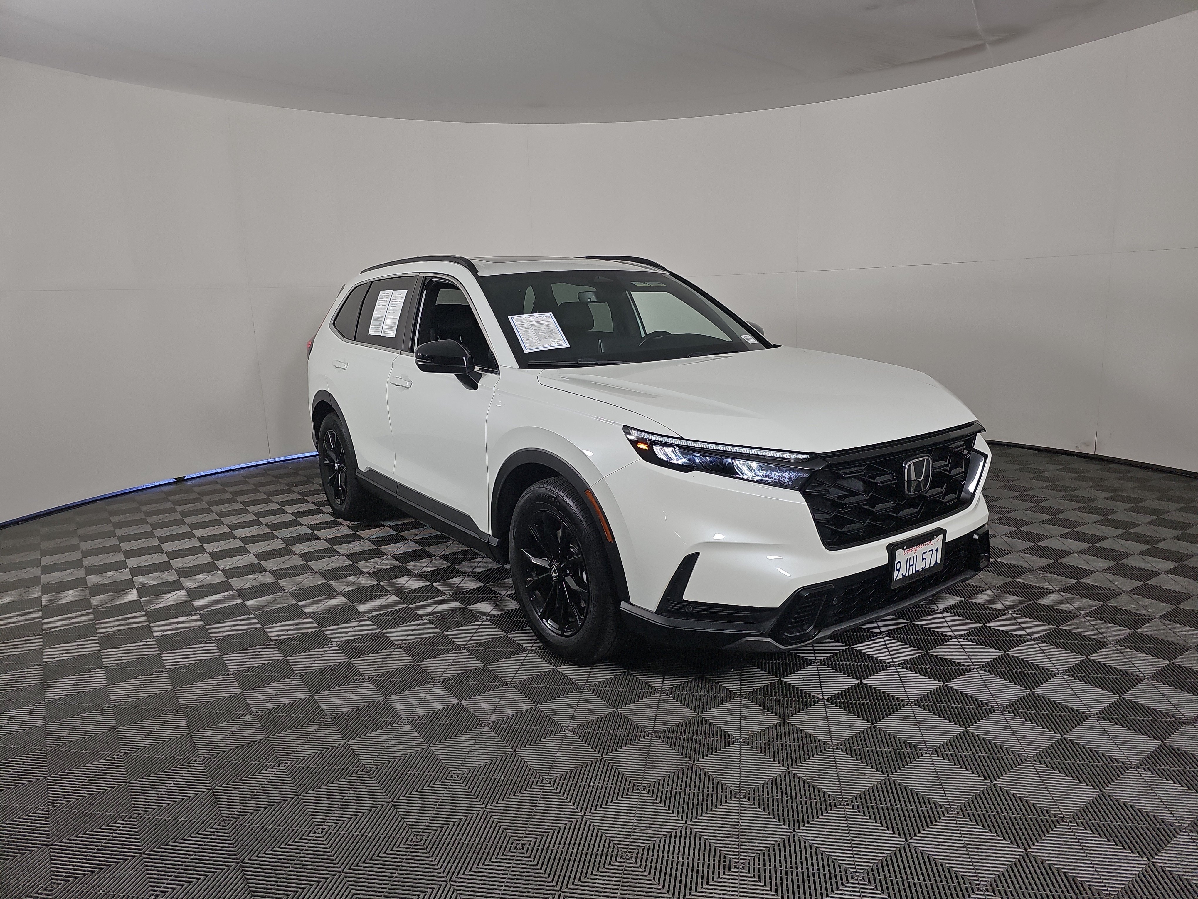 Certified 2024 Honda CR-V Sport-L image 2