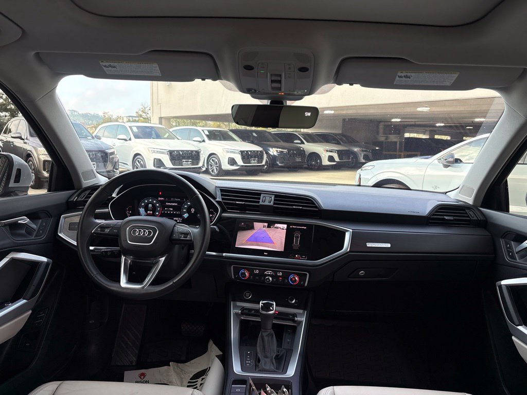 Certified 2024 Audi Q3 2.0T Premium w/ Convenience Package AWD/4WD image 18