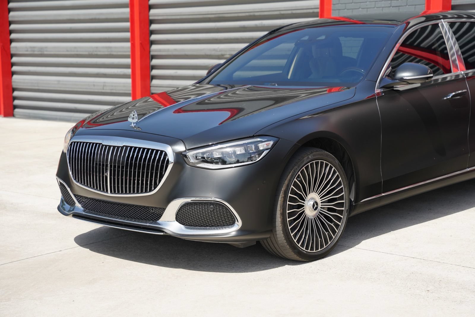 Used 2024 Mercedes-Benz Maybach S 580 4MATIC image 46