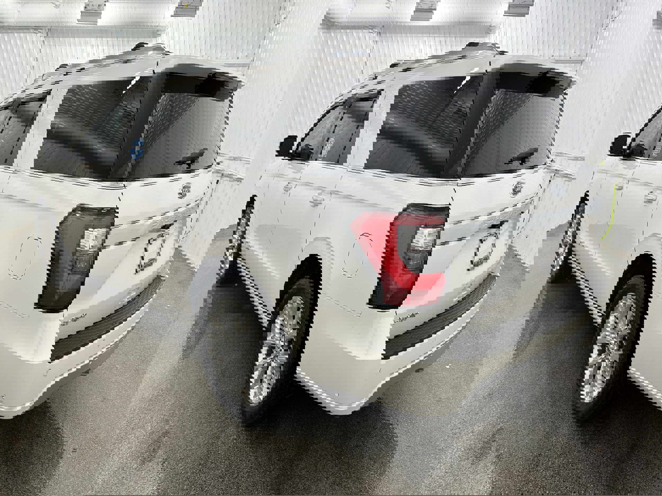 Used 2018 Ford Expedition Max Platinum image 23