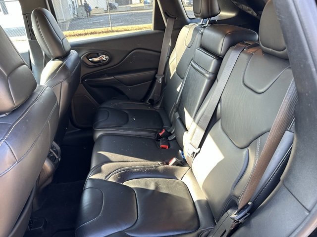 Used 2017 Jeep Cherokee High Altitude w/ Technology Group image 15