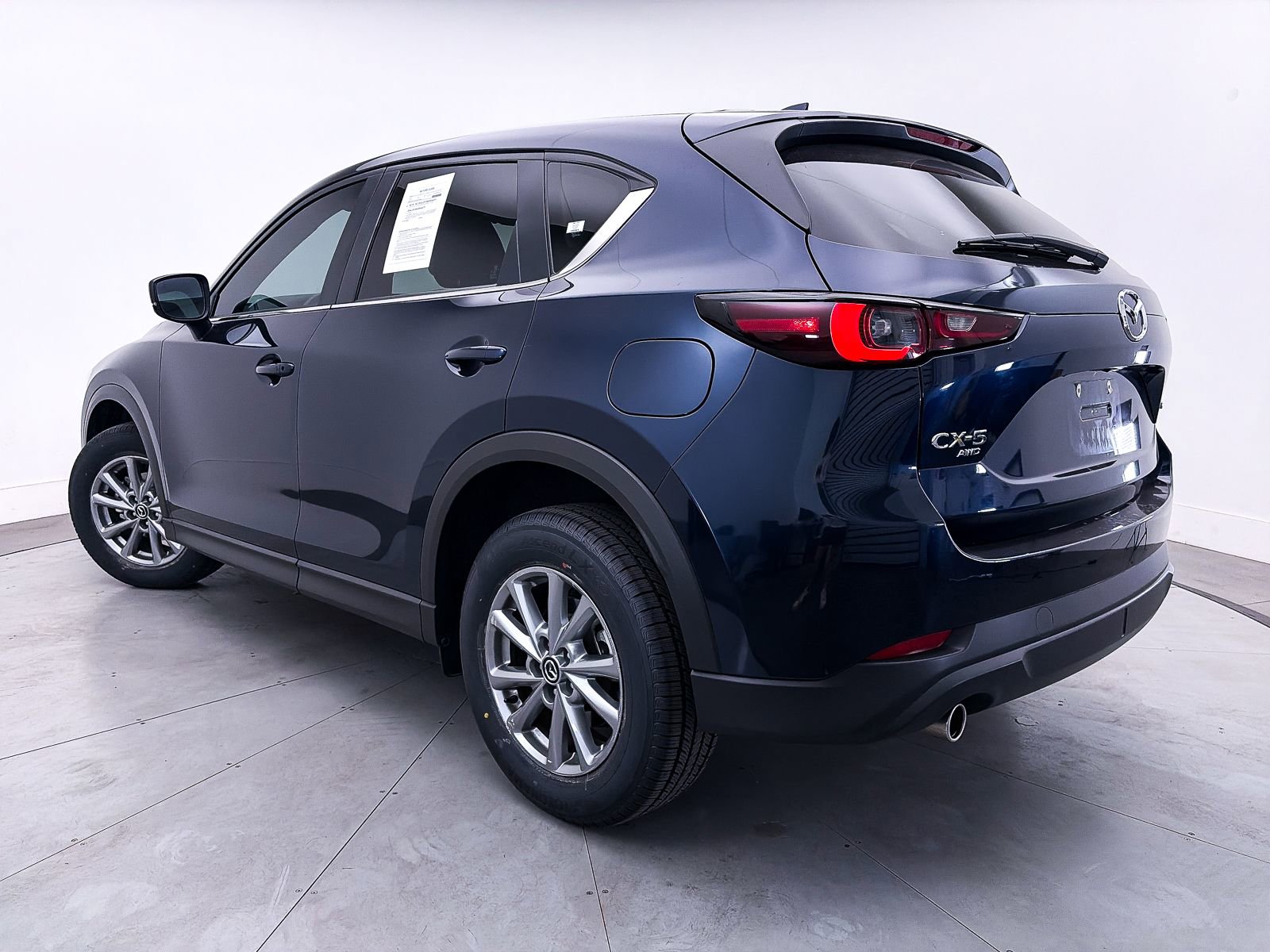 Certified 2022 MAZDA CX-5 AWD 2.5 S w/ Select Package image 2
