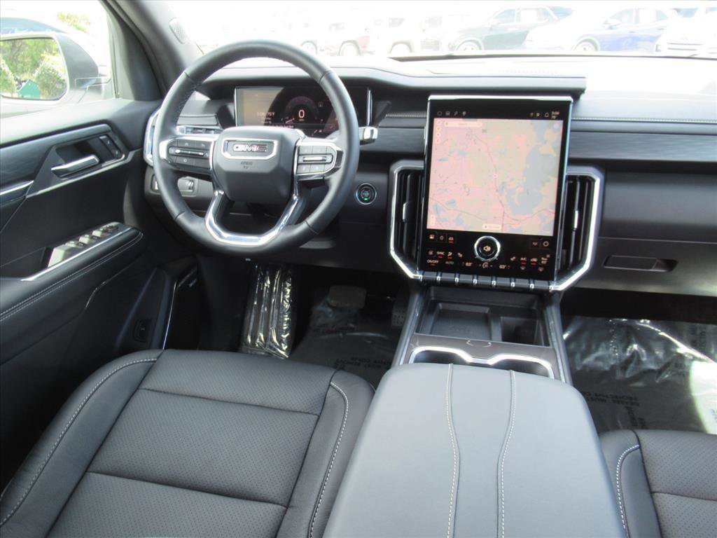Used 2025 GMC Acadia Elevation image 13