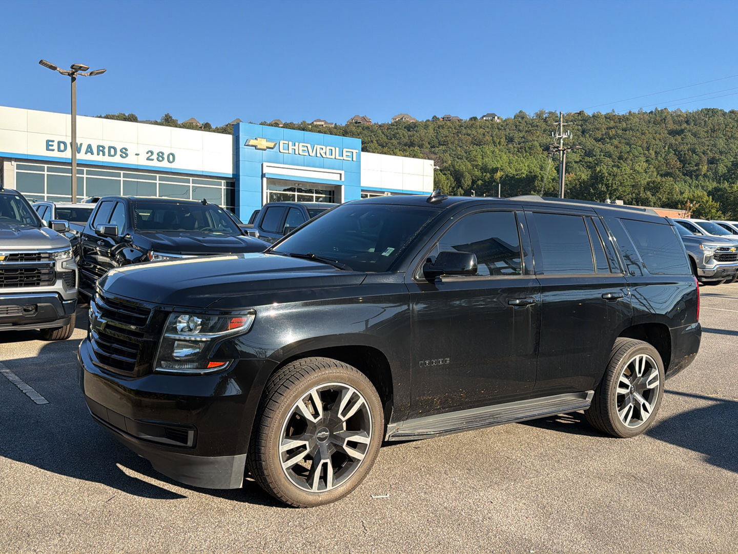 Used 2019 Chevrolet Tahoe LT AWD/4WD image 1