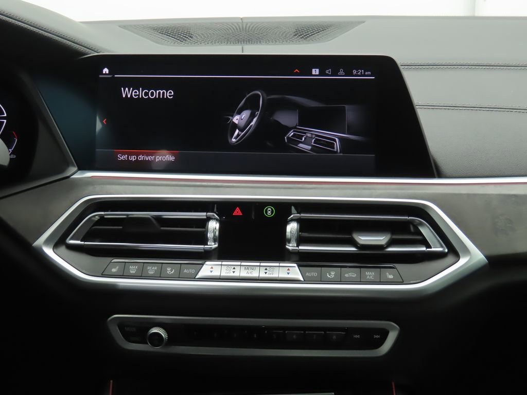 Used 2022 BMW X5 xDrive40i w/ Parking Assistance Package image 14