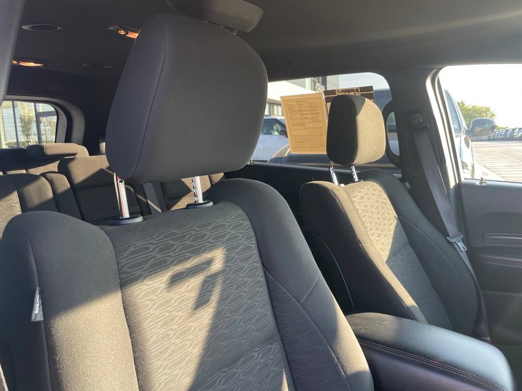 Used 2025 Dodge Durango GT AWD/4WD image 30