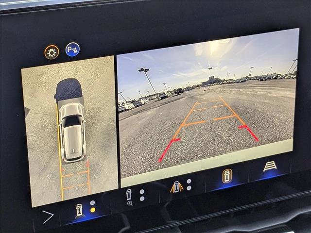 New 2026 Chevrolet Equinox LT w/ Safety and Technology Package FWD image 11