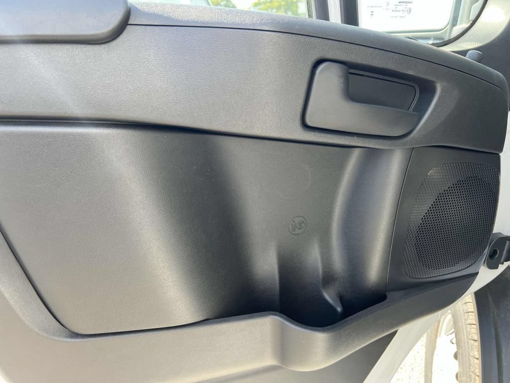 Used 2024 RAM ProMaster 3500 w/ Delivery Van Package FWD image 18