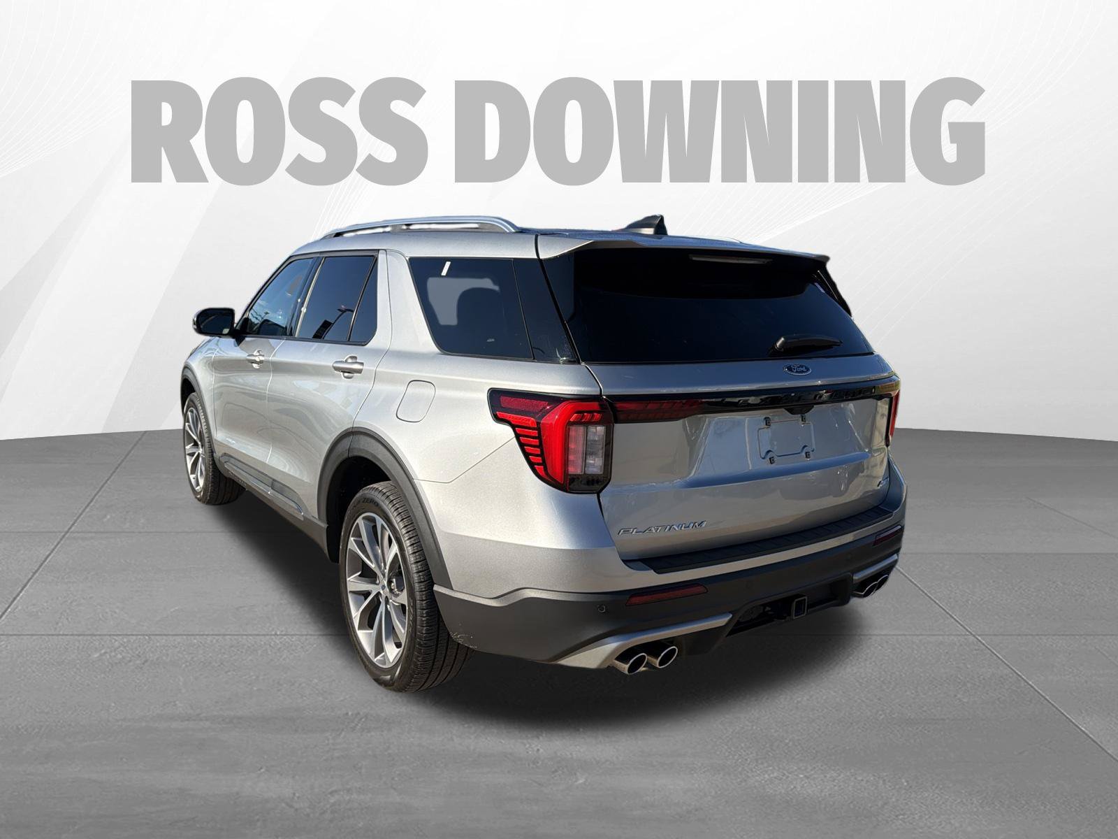 Used 2025 Ford Explorer Platinum w/ Ultimate Package AWD/4WD image 6