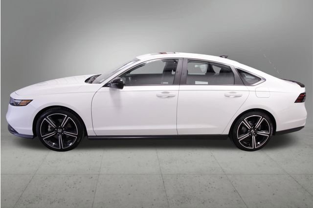 Certified 2023 Honda Accord Sport image 3