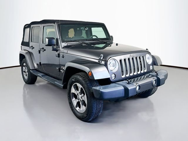 Used 2016 Jeep Wrangler Unlimited Sahara w/ Connectivity Group image 2