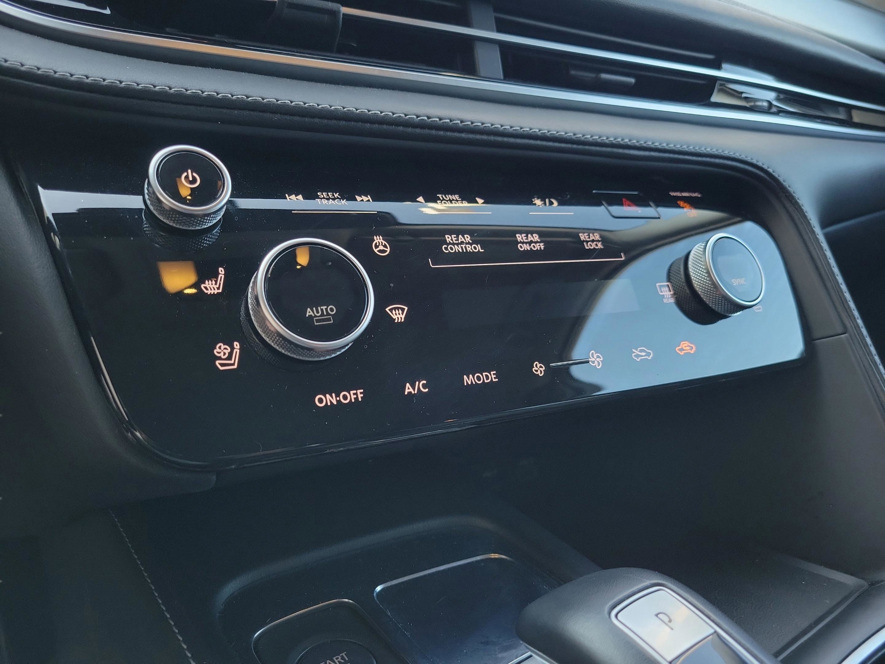 Used 2022 INFINITI QX60 Luxe w/ Cargo Package image 16