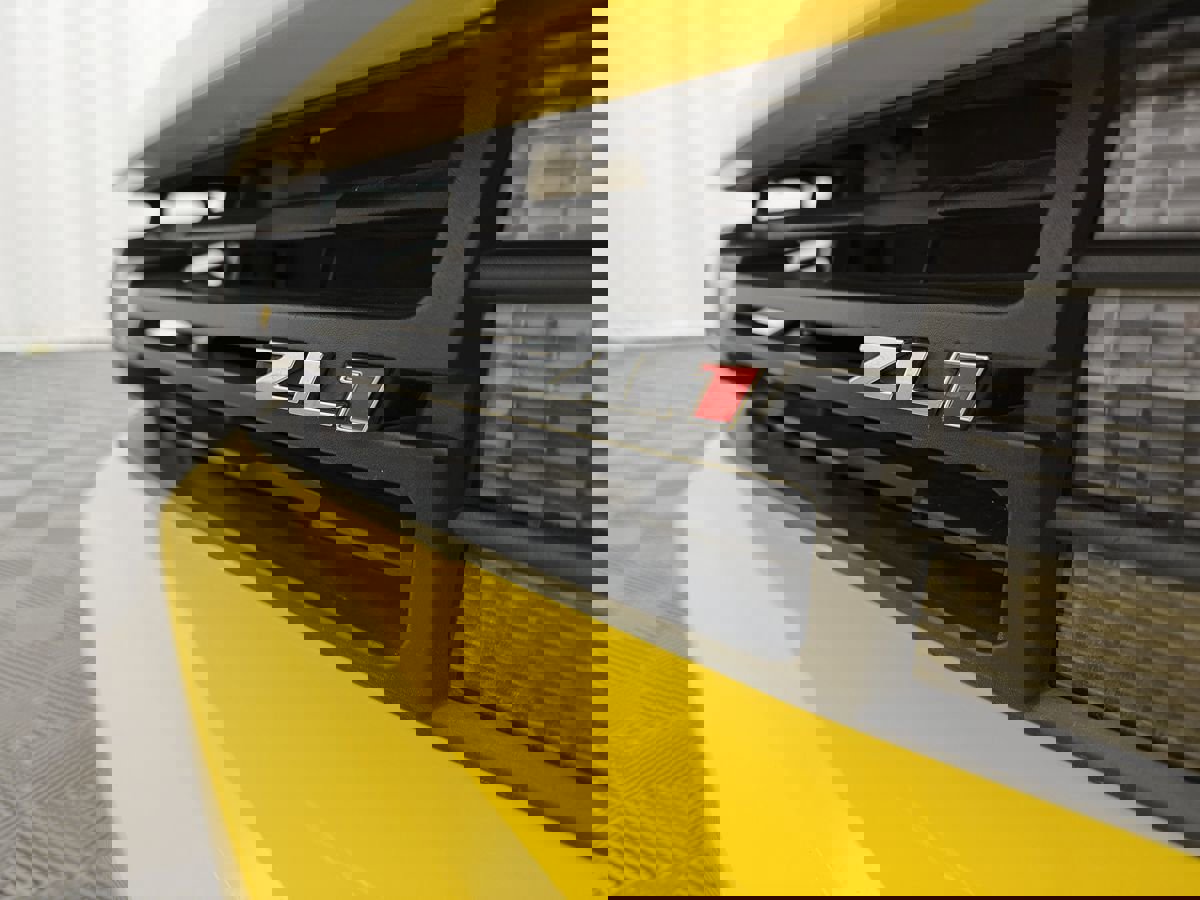 Used 2013 Chevrolet Camaro ZL1 image 10