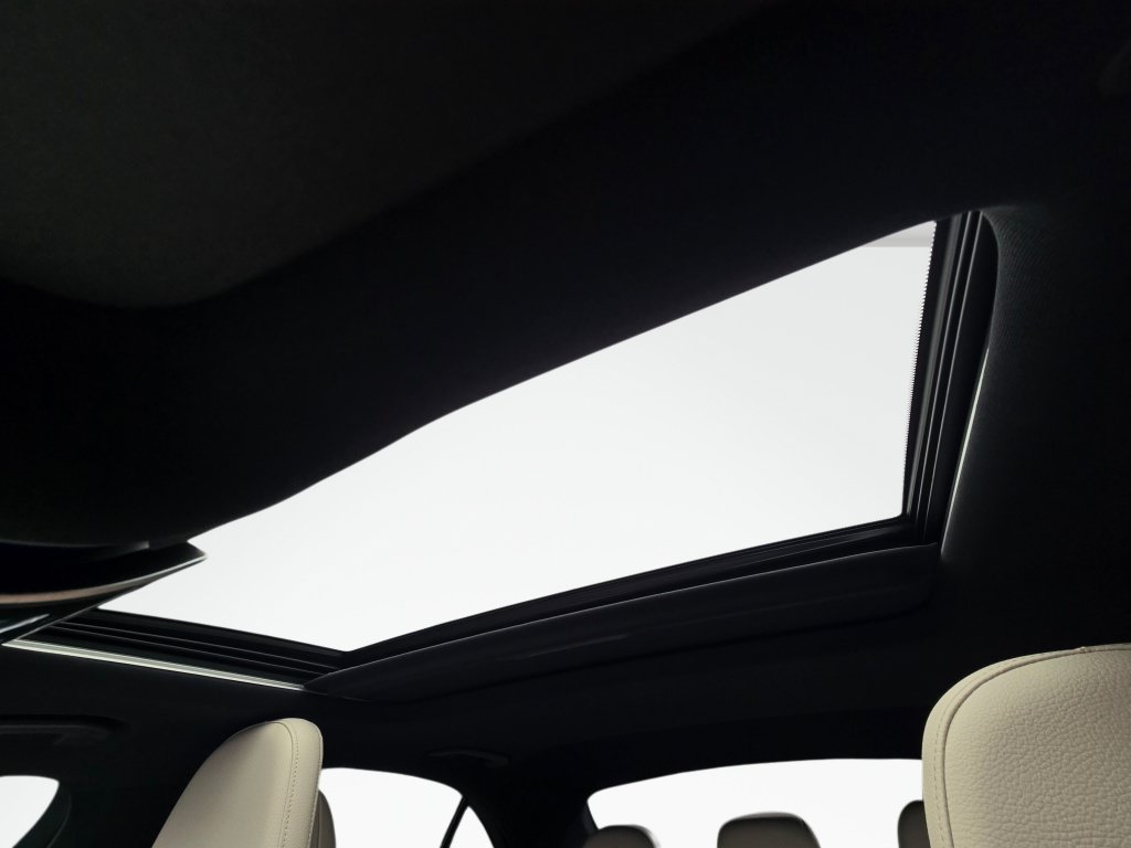 Used 2024 Mercedes-Benz C 300 4MATIC Sedan image 47