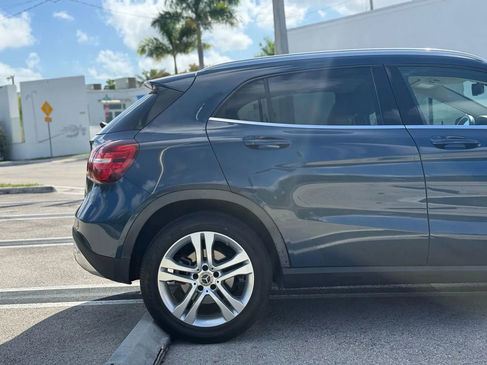 Used 2019 Mercedes-Benz GLA 250 image 11