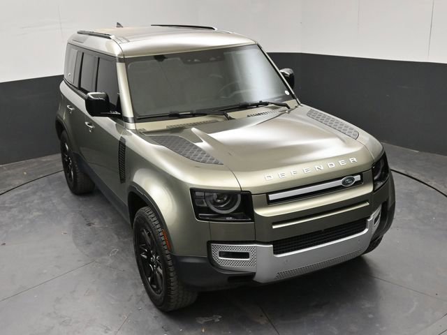 Used 2024 Land Rover Defender 110 S image 24