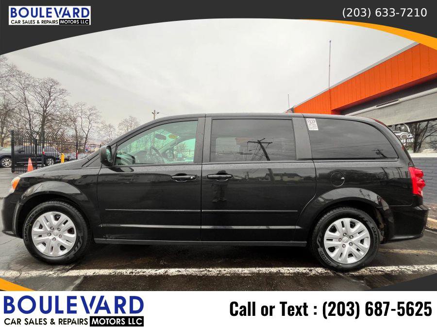 Used 2017 Dodge Grand Caravan SE w/ Power Window Group image 7