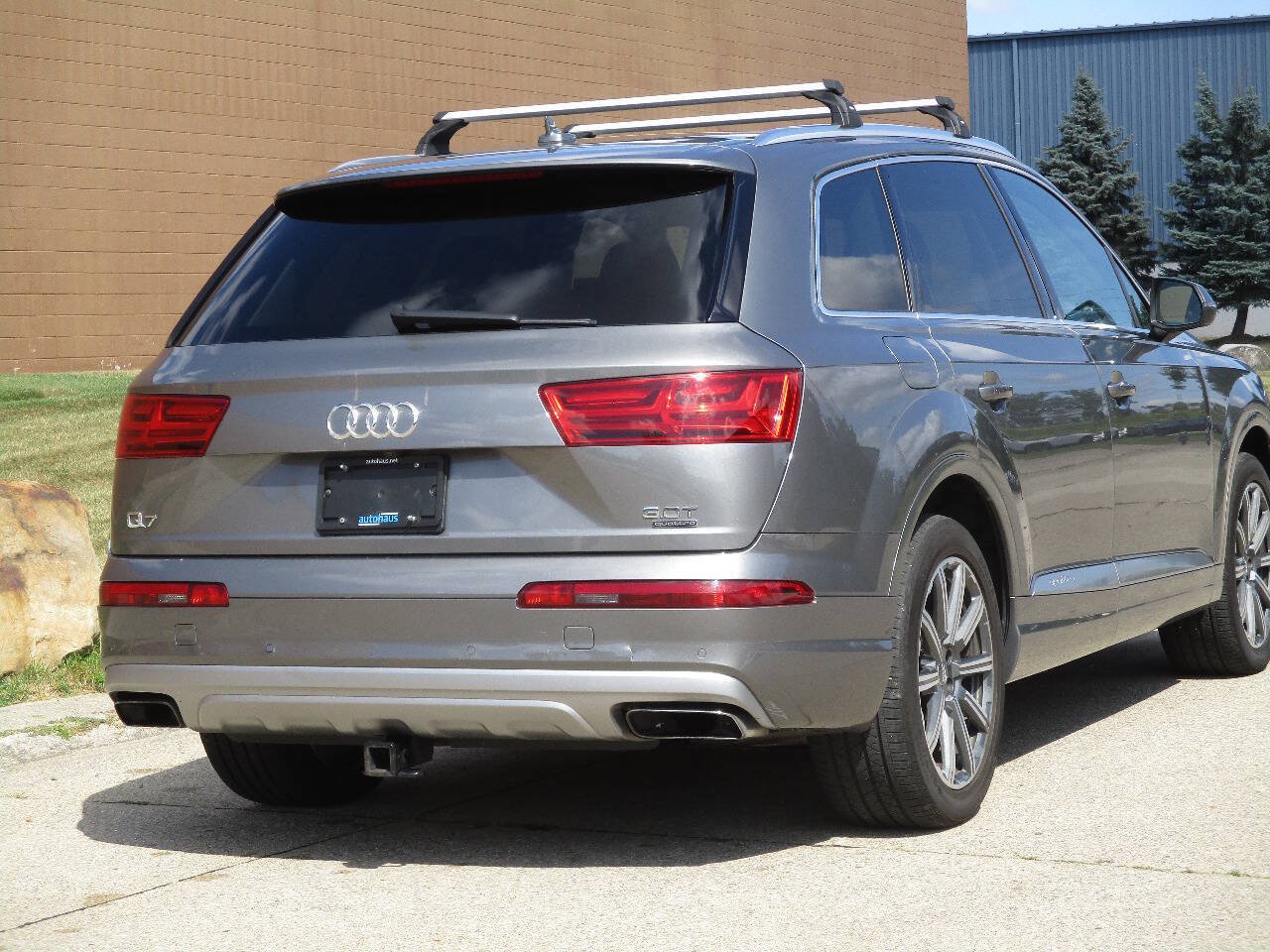Used 2017 Audi Q7 3.0T Prestige AWD/4WD image 45