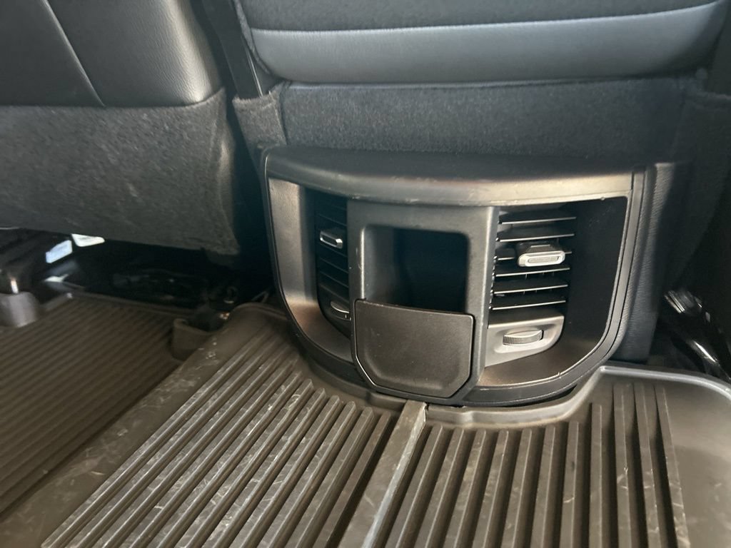 Used 2025 RAM 3500 Tradesman w/ Chrome Appearance Group AWD/4WD image 35