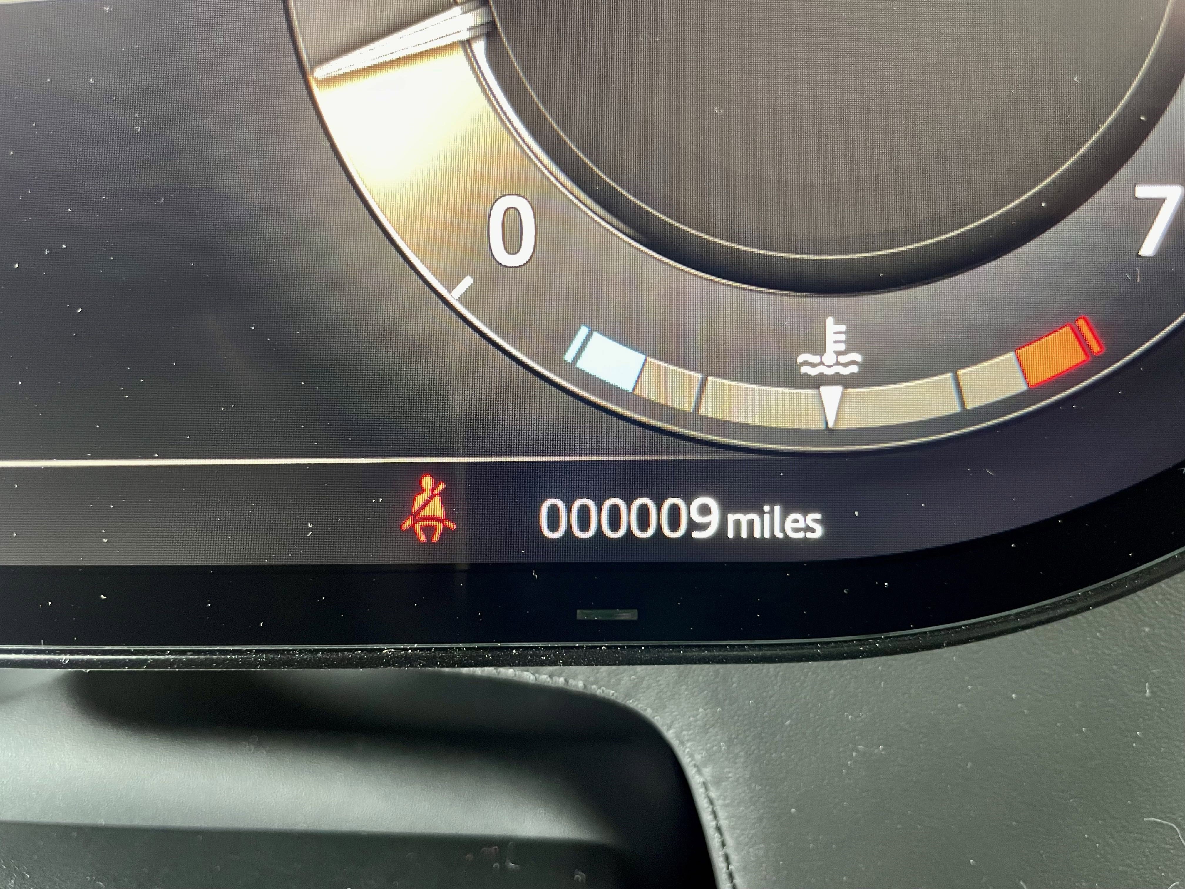 New 2025 Land Rover Range Rover Sport SE image 25