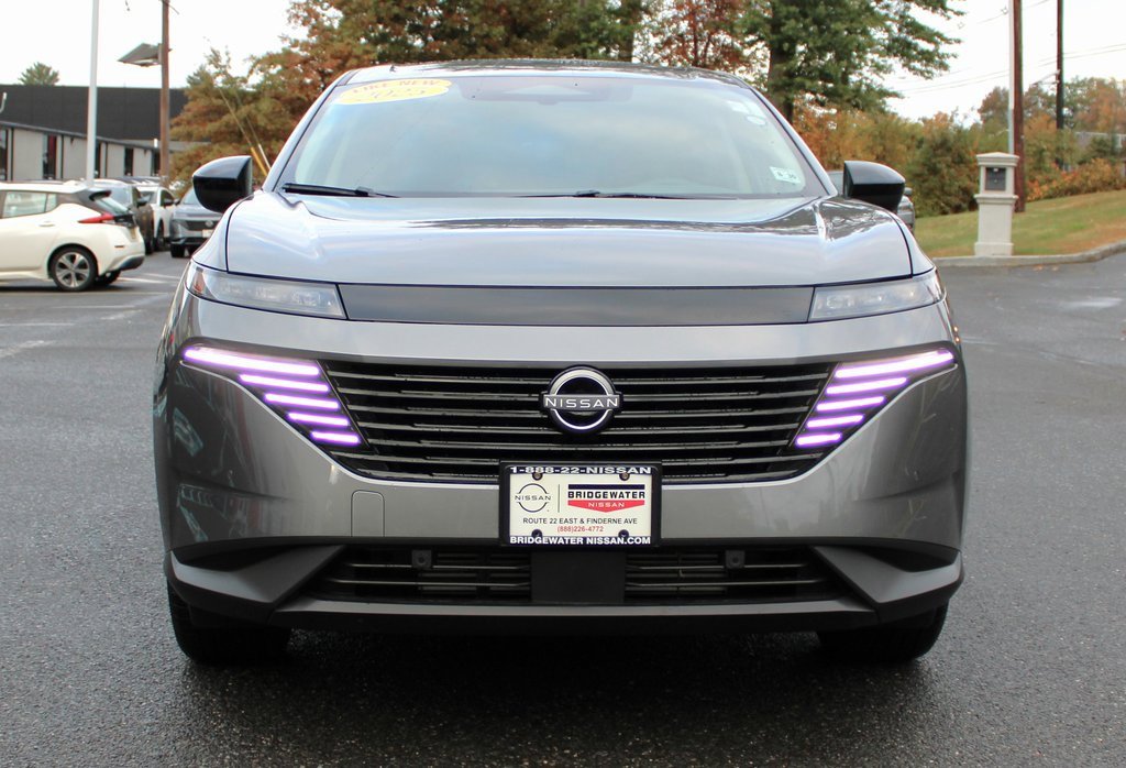 Certified 2025 Nissan Murano SV image 2