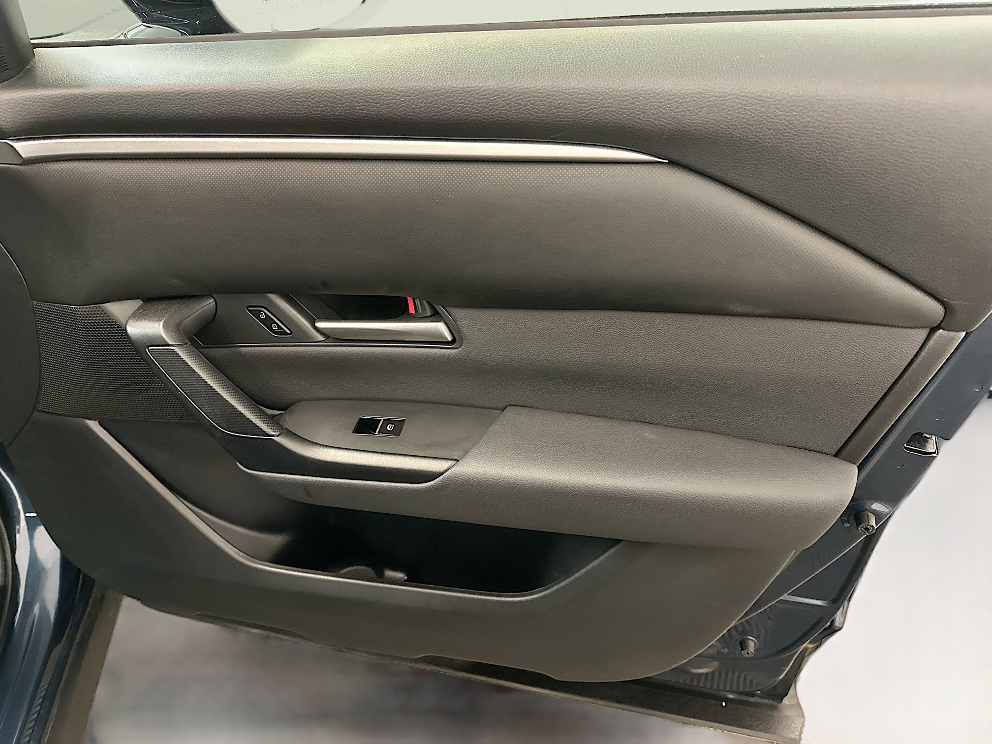 Used 2025 MAZDA CX-50 AWD 2.5 S w/ Premium Package image 35