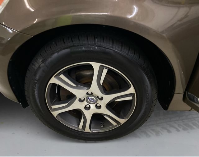 Used 2015 Volvo XC60 T6 Premier Plus AWD/4WD image 20